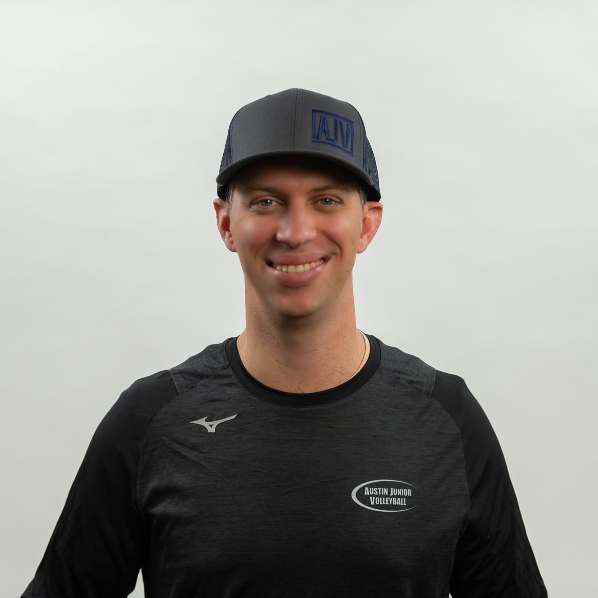 Tim Taliferro | 15 Molten Assistant Coach